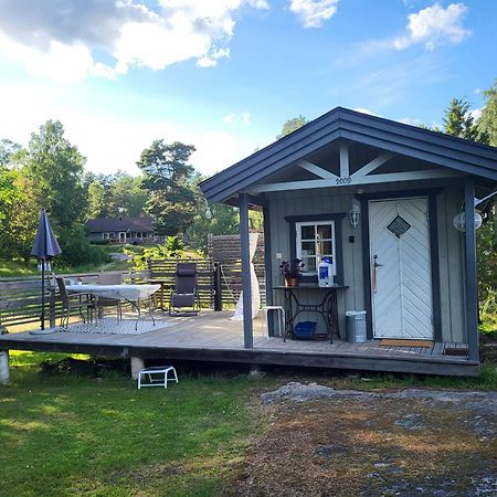 Bed and Breakfast Norrtaelje Экстерьер фото