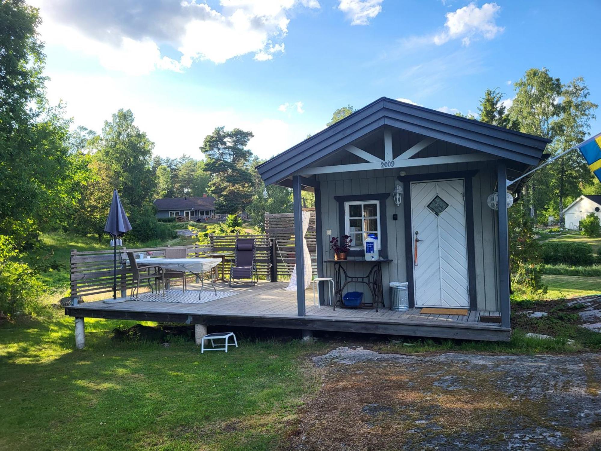 Bed and Breakfast Norrtaelje Экстерьер фото